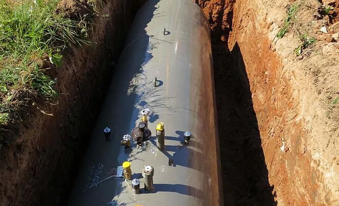  Подземный монтаж газгольдера в поселке